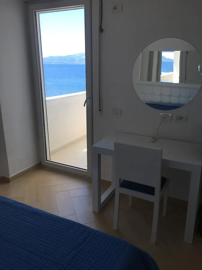 White Residence Apartament Sarandë 0*,  阿尔巴尼亚